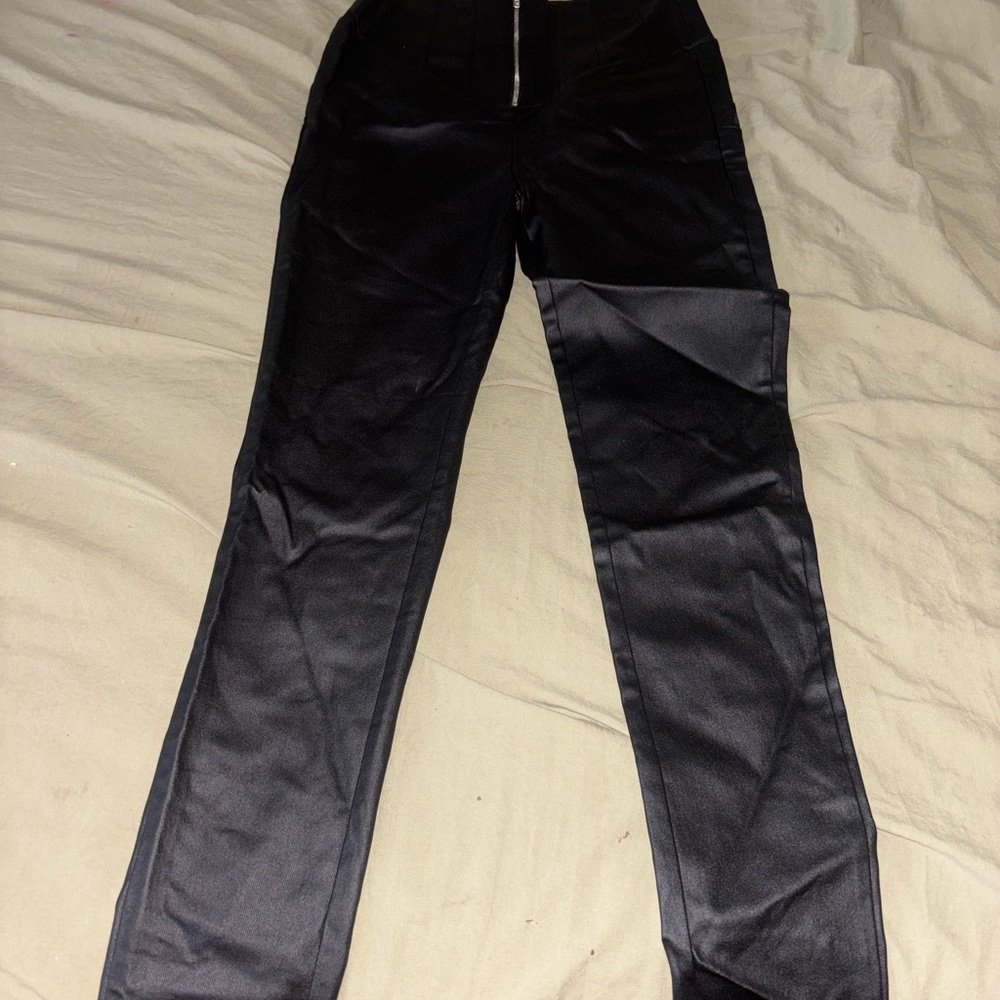 Windsor Black Straight Leg Pant with Front Zipper Brand